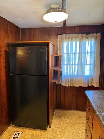 14720 East Lee Road, Albion, NY 14411