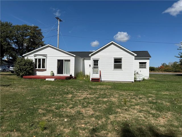 14720 East Lee Road, Albion, NY 14411