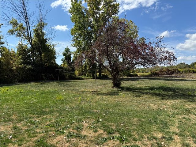 14720 East Lee Road, Albion, NY 14411