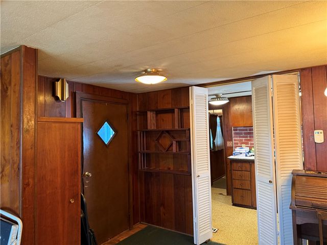 14720 East Lee Road, Albion, NY 14411