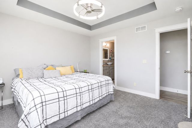 2013 NW Woodland Court, Ankeny, IA 50023