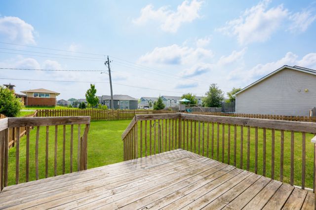 2013 NW Woodland Court, Ankeny, IA 50023