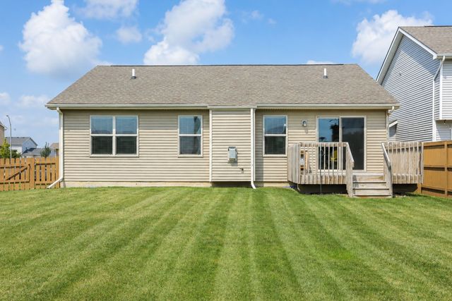 2013 NW Woodland Court, Ankeny, IA 50023