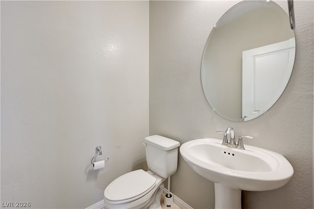 10001 Desert Bighorn Court, Las Vegas, NV 89166