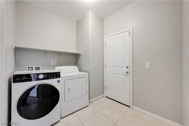 10001 Desert Bighorn Court, Las Vegas, NV 89166