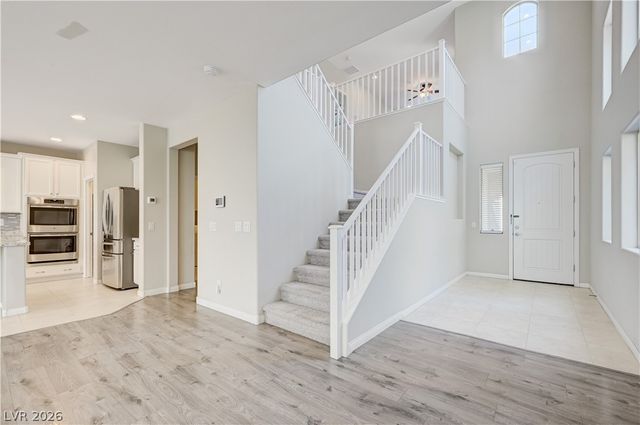 10001 Desert Bighorn Court, Las Vegas, NV 89166