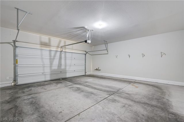 10001 Desert Bighorn Court, Las Vegas, NV 89166