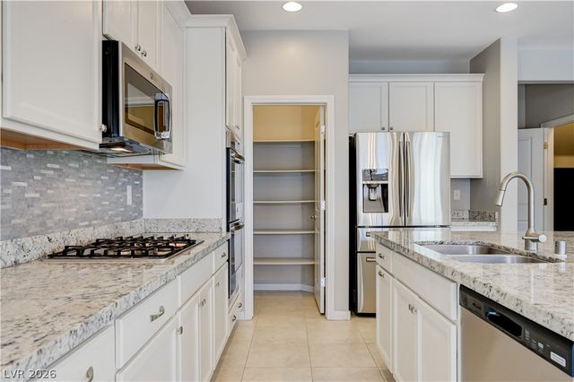 10001 Desert Bighorn Court, Las Vegas, NV 89166