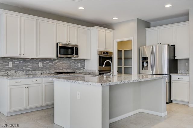 10001 Desert Bighorn Court, Las Vegas, NV 89166