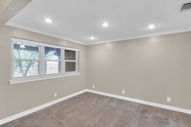 804 Livingston Drive, Hurst, TX 76053
