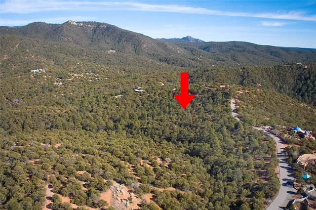 202 Double Arrow Road, Santa Fe, NM 87505