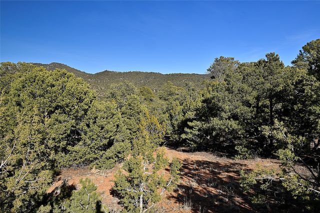 202 Double Arrow Road, Santa Fe, NM 87505
