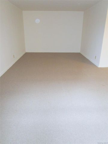 123 Valentine Lane 4E, Yonkers, NY 10705