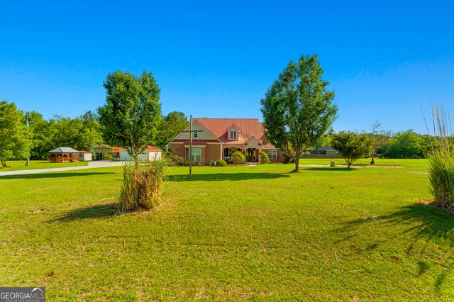 19 Hollow Oak Drive, Pembroke, GA 31321