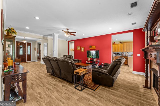 19 Hollow Oak Drive, Pembroke, GA 31321