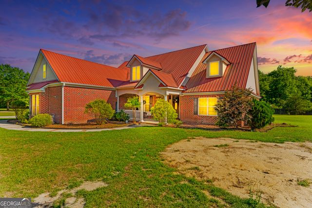 19 Hollow Oak Drive, Pembroke, GA 31321
