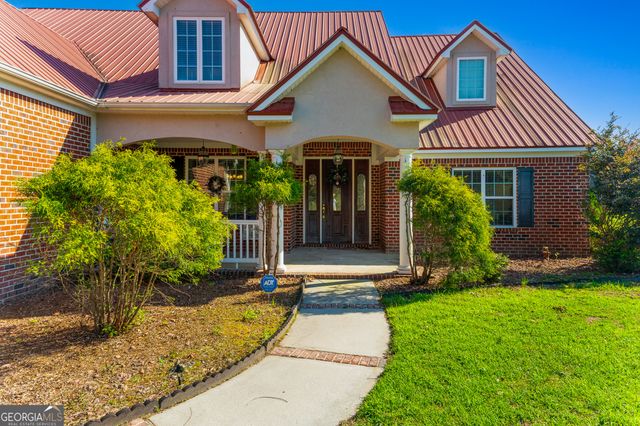 19 Hollow Oak Drive, Pembroke, GA 31321
