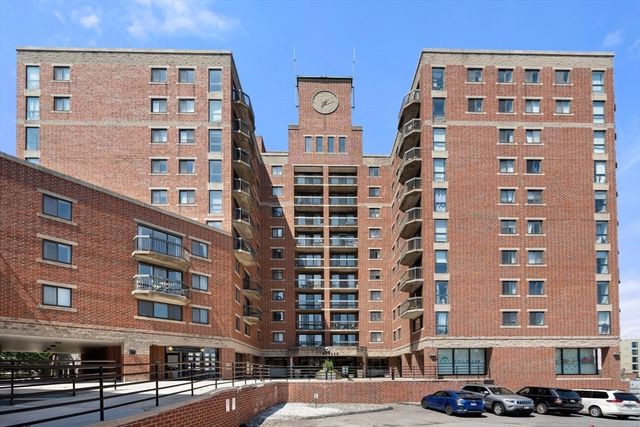 15 N Beacon St 428, Boston, MA 02134