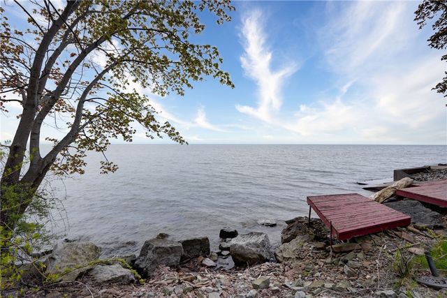 930 Lake Road, Webster, NY 14580