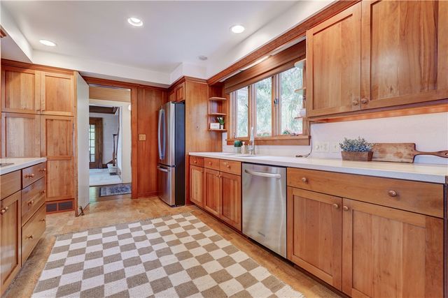 930 Lake Road, Webster, NY 14580