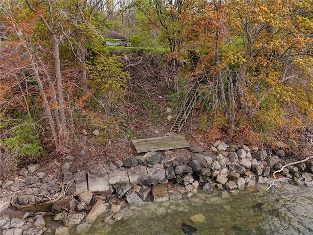 930 Lake Road, Webster, NY 14580