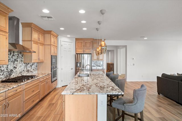 5665 N 196th Lane, Litchfield Park, AZ 85340