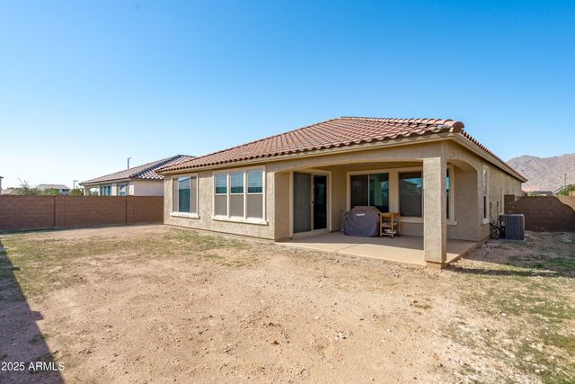 5665 N 196th Lane, Litchfield Park, AZ 85340