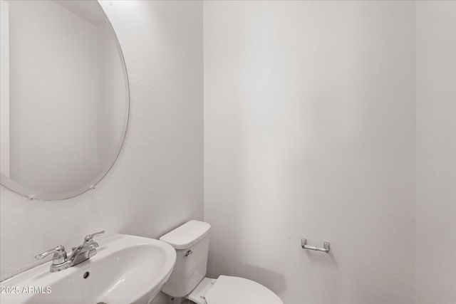 5665 N 196th Lane, Litchfield Park, AZ 85340