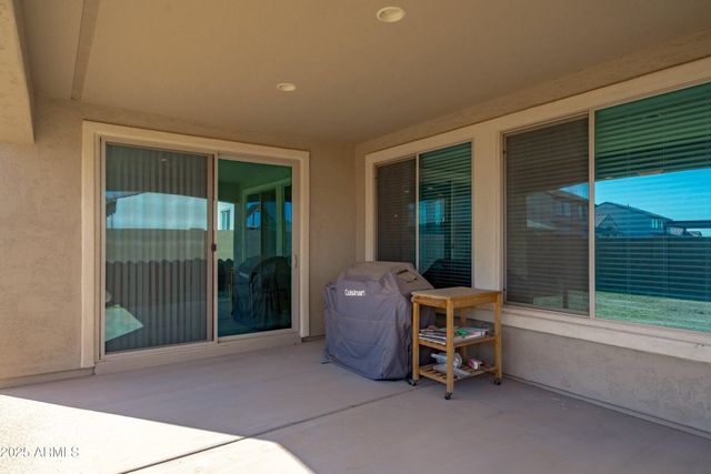 5665 N 196th Lane, Litchfield Park, AZ 85340