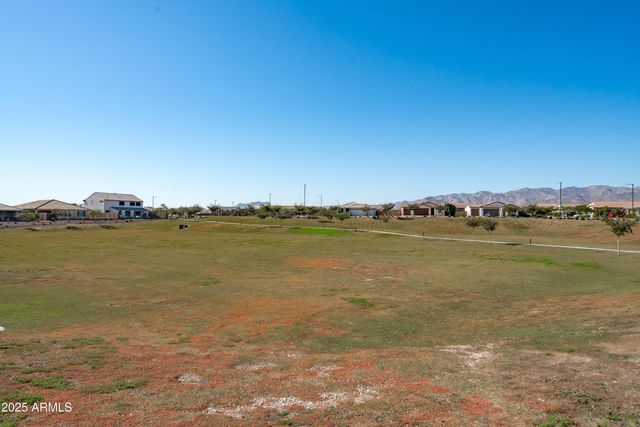 5665 N 196th Lane, Litchfield Park, AZ 85340