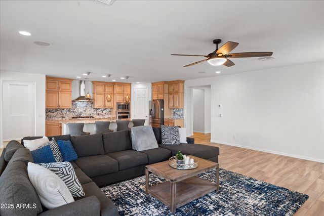 5665 N 196th Lane, Litchfield Park, AZ 85340