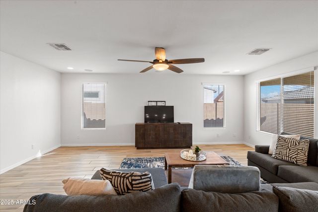 5665 N 196th Lane, Litchfield Park, AZ 85340