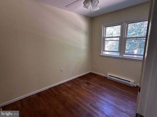 1217 BARTON RD, Breezewood, PA 15533