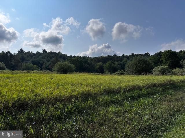 1217 BARTON RD, Breezewood, PA 15533