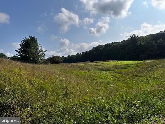 1217 BARTON RD, Breezewood, PA 15533