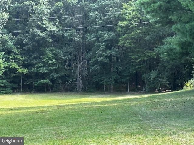 1217 BARTON RD, Breezewood, PA 15533