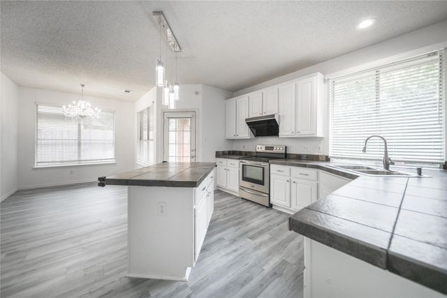 1812 Ingleside Drive, Flower Mound, TX 75028
