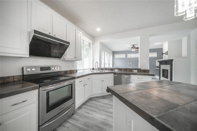 1812 Ingleside Drive, Flower Mound, TX 75028