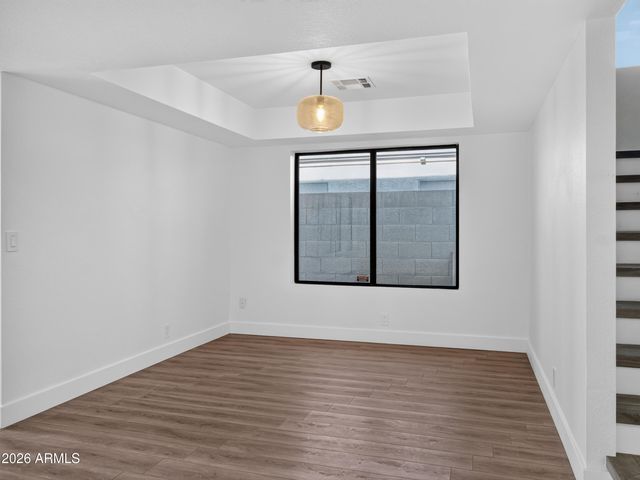 4047 W WHISPERING WIND Drive, Glendale, AZ 85310