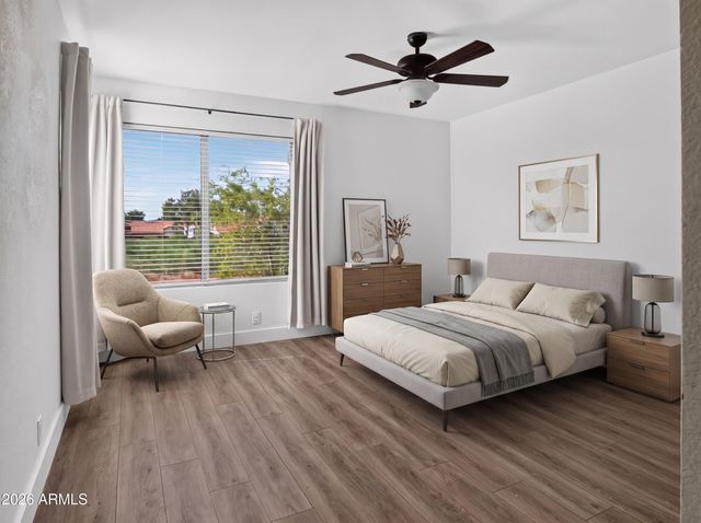 4047 W WHISPERING WIND Drive, Glendale, AZ 85310