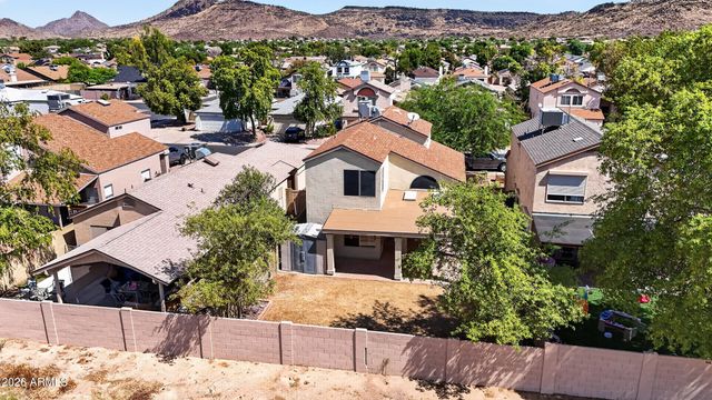 4047 W WHISPERING WIND Drive, Glendale, AZ 85310