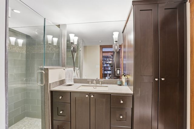 31 Aaron Way, Carlisle, MA 01741