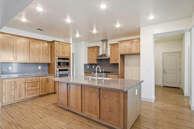 6185 Shelby St, Atwater, CA 95301