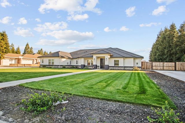 6185 Shelby St, Atwater, CA 95301