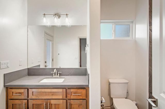 6185 Shelby St, Atwater, CA 95301