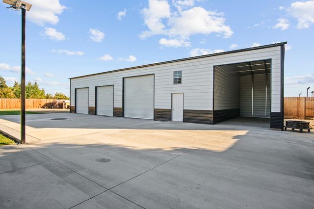 6185 Shelby St, Atwater, CA 95301