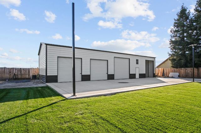 6185 Shelby St, Atwater, CA 95301