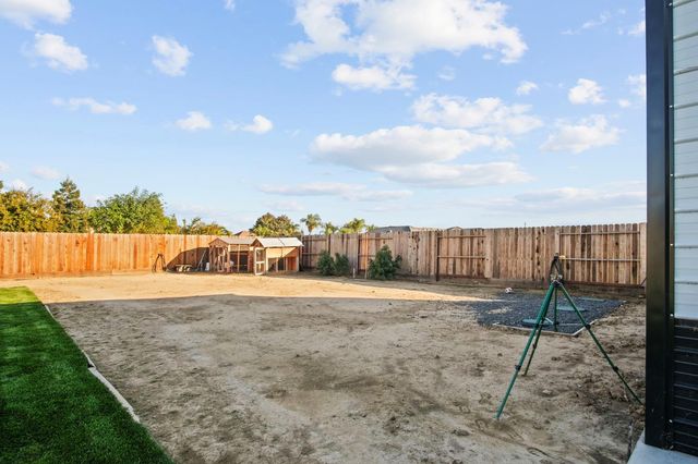 6185 Shelby St, Atwater, CA 95301