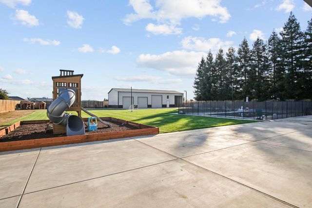 6185 Shelby St, Atwater, CA 95301