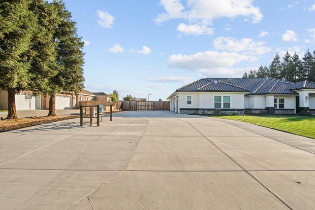 6185 Shelby St, Atwater, CA 95301